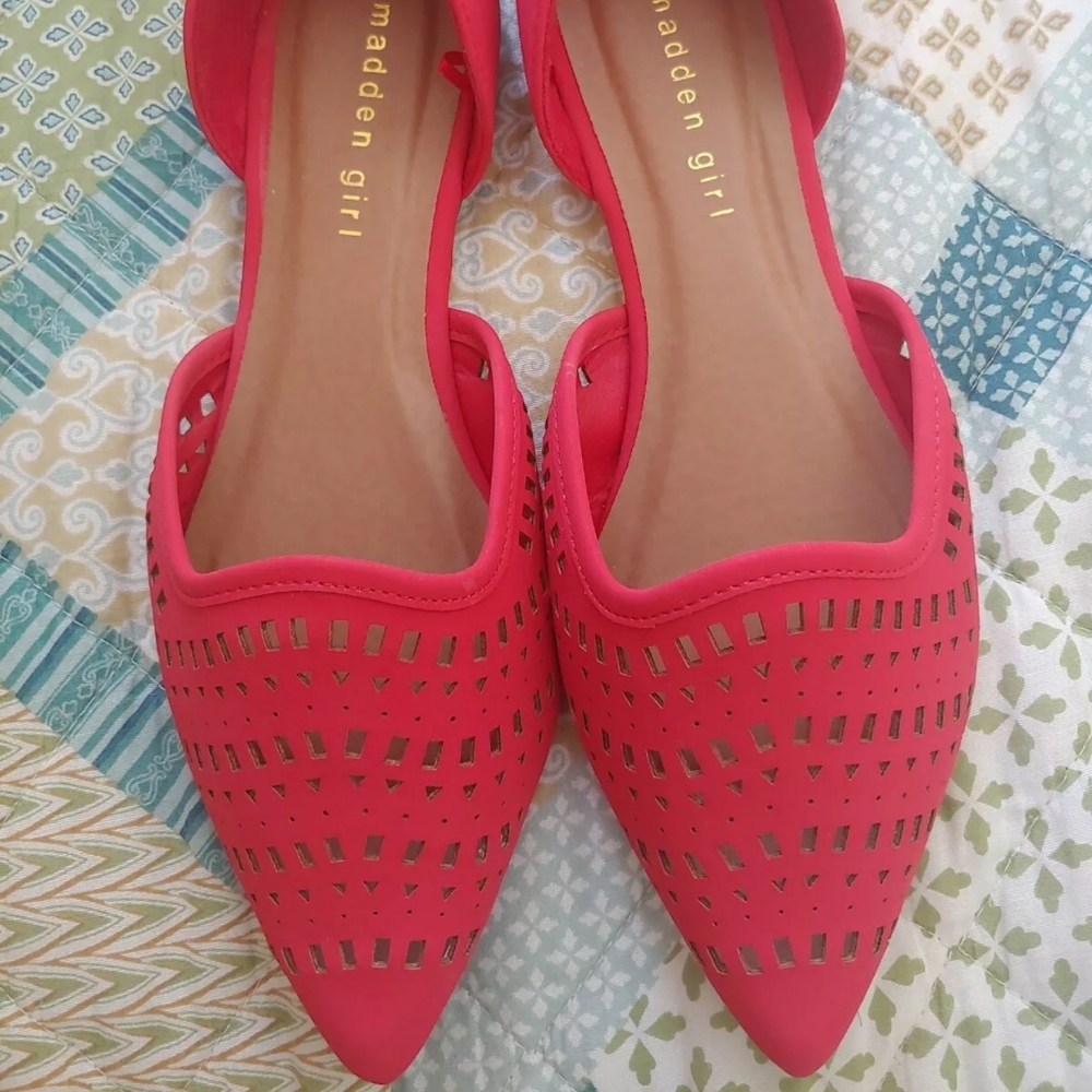 Madden girl coral red color flats